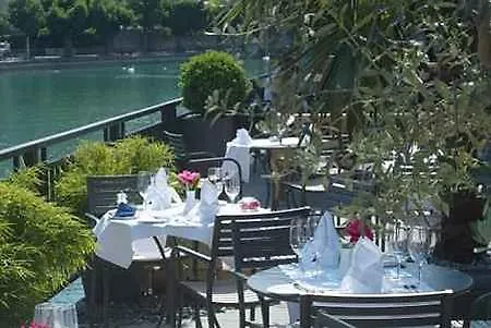 Ξενοδοχείο Aare Θουν