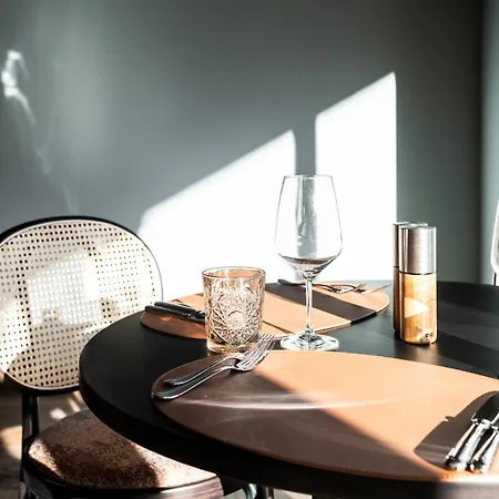 Aare 4* トゥーン